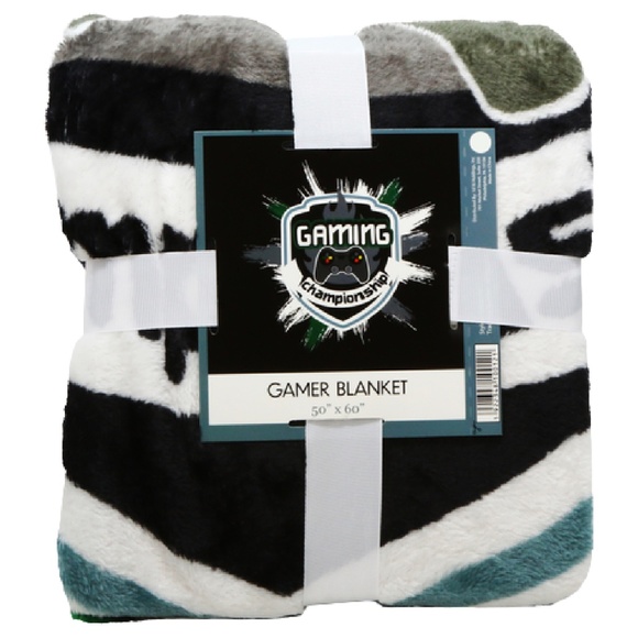 SOLD - Video Gaming Lap Blanket Lightweight Plush Modern Gamer Throw 50in x 60in - Picture 1 of 3